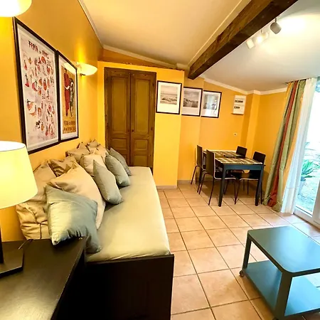 Ferienhaus Mazet Proche Golf