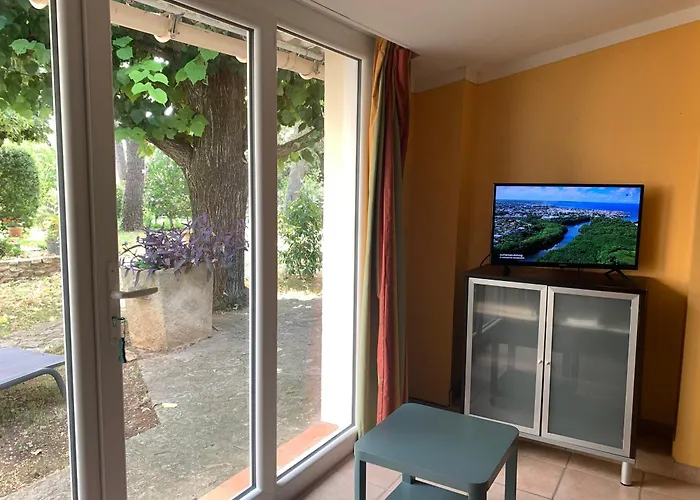 بيت للعطل Mazet Proche Golf نيم